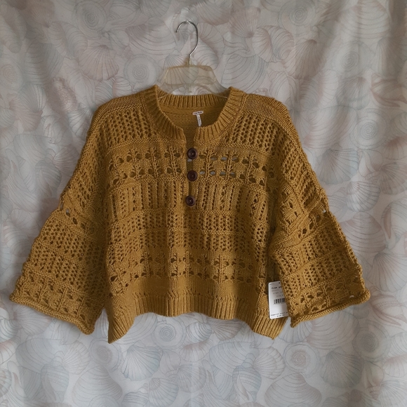 Free People Sweater - Picture 4 of 7